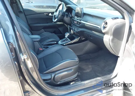 2021 Kia Forte Gt-Line from USA, damaged, VIN 3KPF34AD6ME270843